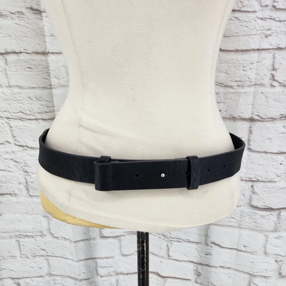 Susan‎ Graver Festival Boho Belt Medallion Ren Faire Southwestern Rodeo Size S/M